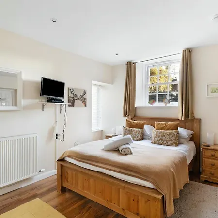 4 Bed In Oc-lr055 度假居 安布尔塞德