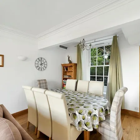4 Bed In Oc-lr055 *