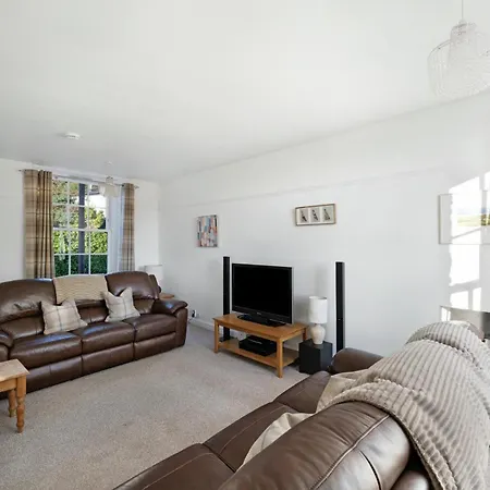 4 Bed In Oc-lr055 * 安布尔塞德