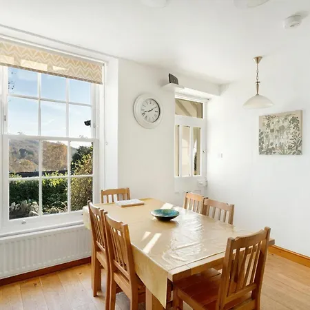 4 Bed In Oc-lr055 * 安布尔塞德