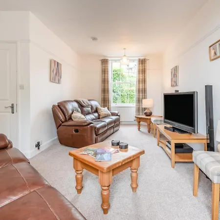 4 Bed In Oc-lr055 度假居