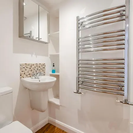4 Bed In Oc-lr055 * 安布尔塞德